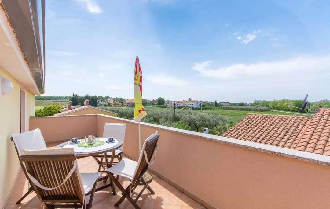 Gimy Villa&App 1 Porec Gedići Zewnętrze zdjęcie