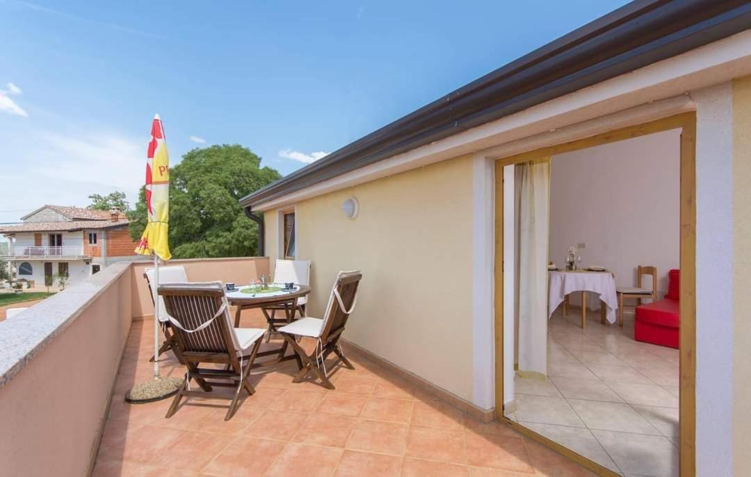 Gimy Villa&App 1 Porec Gedići Zewnętrze zdjęcie